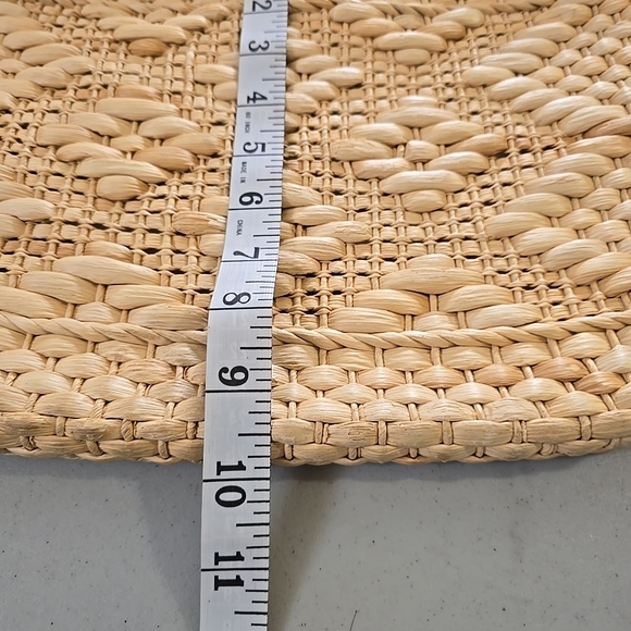 Hand Crafted Beige Woven Tote - Picture 8 of 8